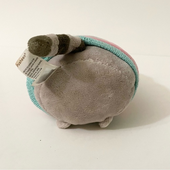 Pusheen Plush Cat Lot of 2 10th Anniversary Pizza and Winter Sweater Cat - Picture 7 of 15